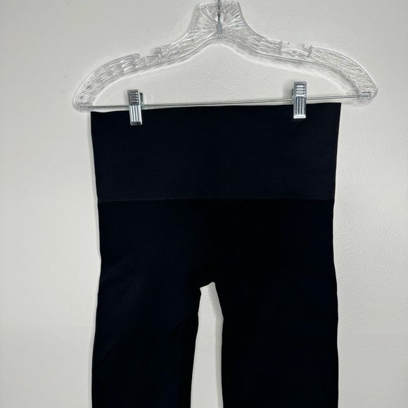 Blanqi black high rise seamless legging small - Picture 2 of 7